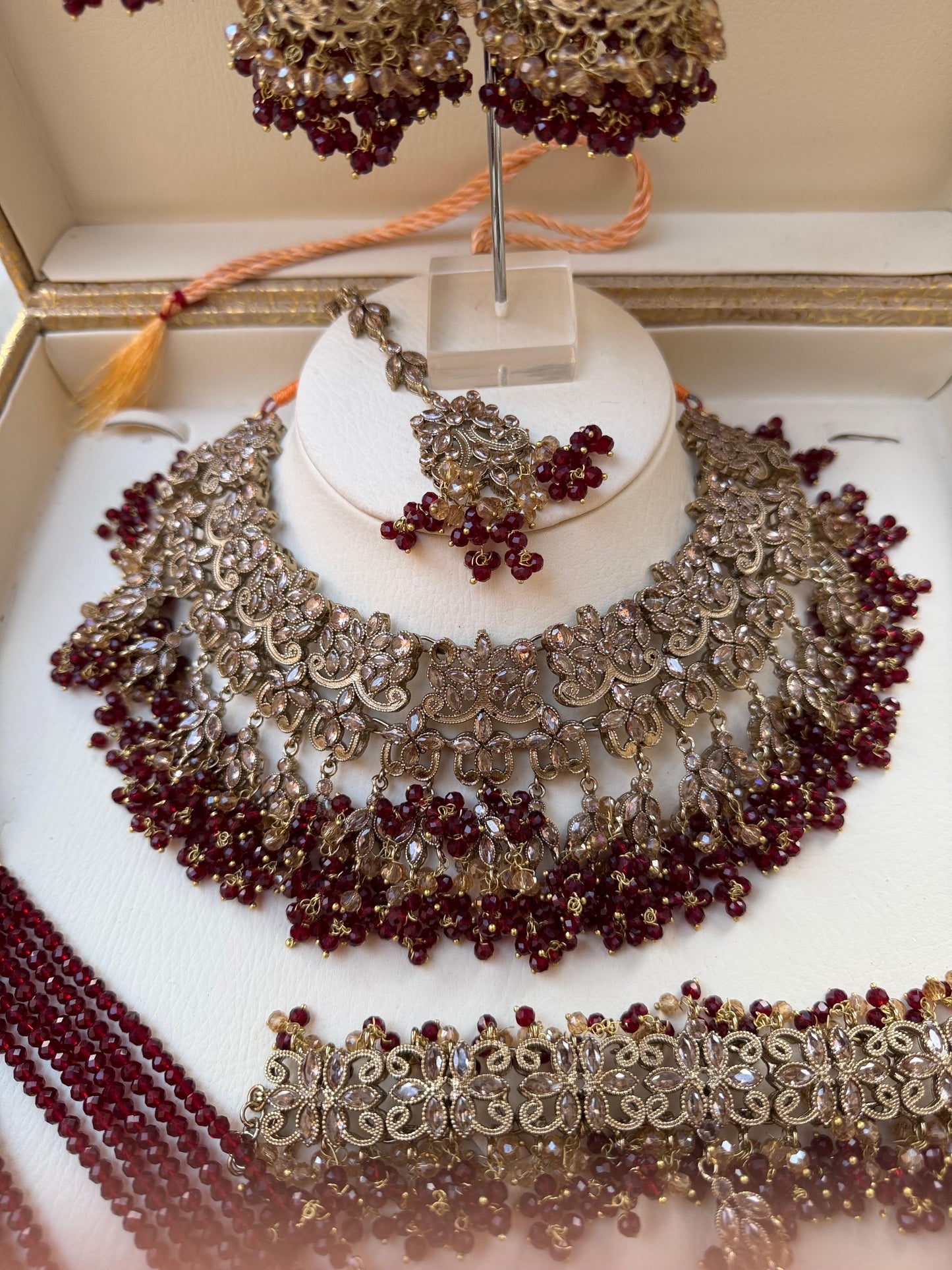 Maroon Bridal Jewellery Set