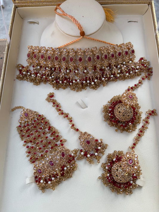 Red & champagne Bridal Jewellery Set.